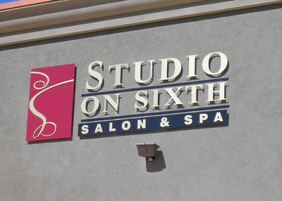 Salon & Spa Signs