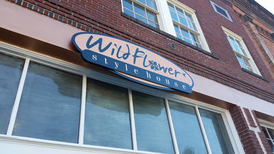 Outdoor business signage